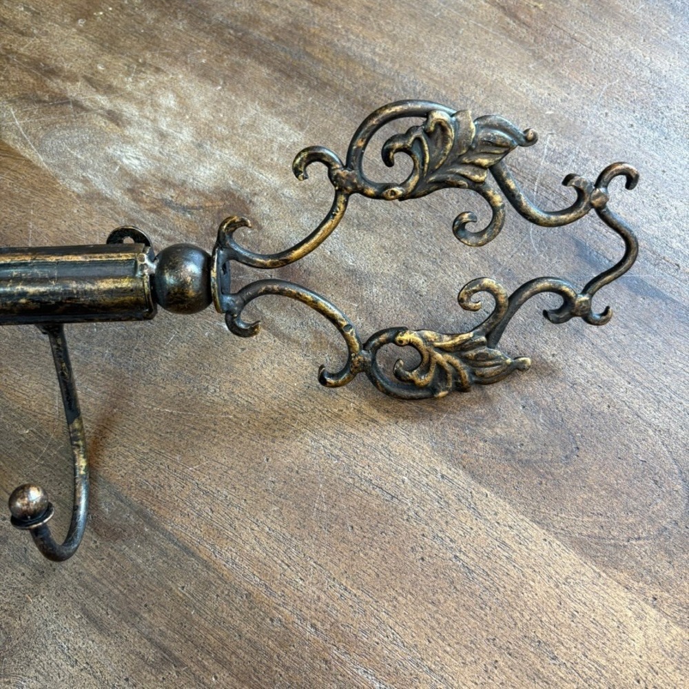 Key Holder Wall Mount Rack Decorative Home Decor Rustic Entryway Coat Rack - Picture 4 of 9